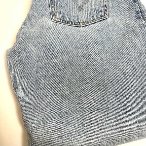 Vintage Retro Levi’s 550 Classic Relaxed Fit Highrise Taper Crop Light Wash Jean - Picture 11 of 12
